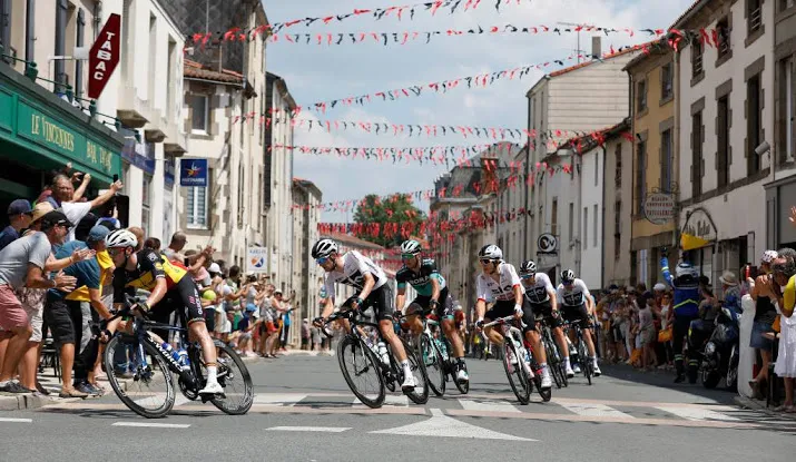 eerste test voor klassementsrenners in tour