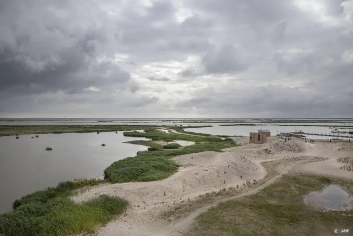 eerste vijf eilanden van marker wadden zijn klaar