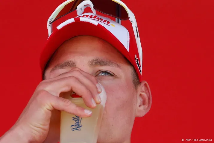 eerste wereldbekerpunten voor van der poel