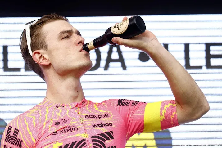 ef education easypost met debutant van den berg naar de tour