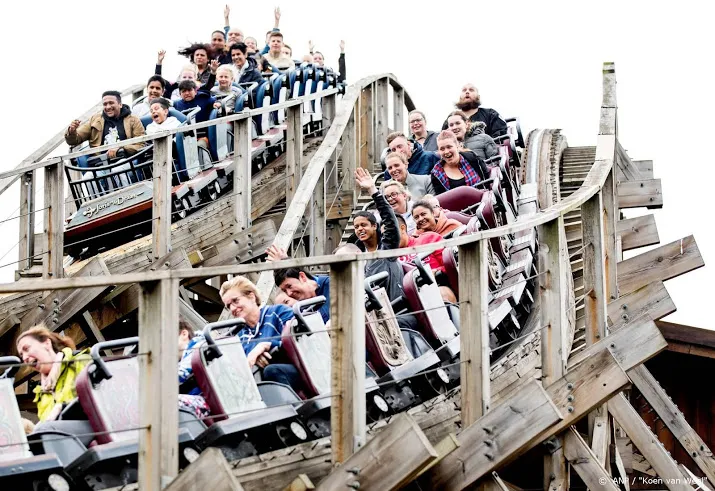 efteling neemt maatregelen om coronavirus maar gaat niet dicht