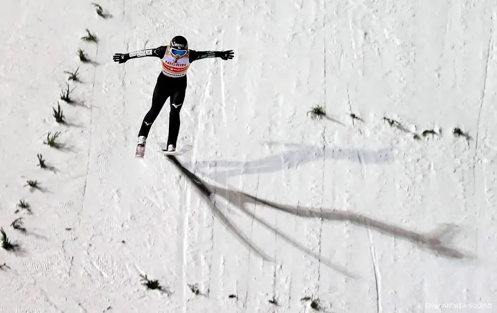 einde aan zegereeks skispringer kobayashi