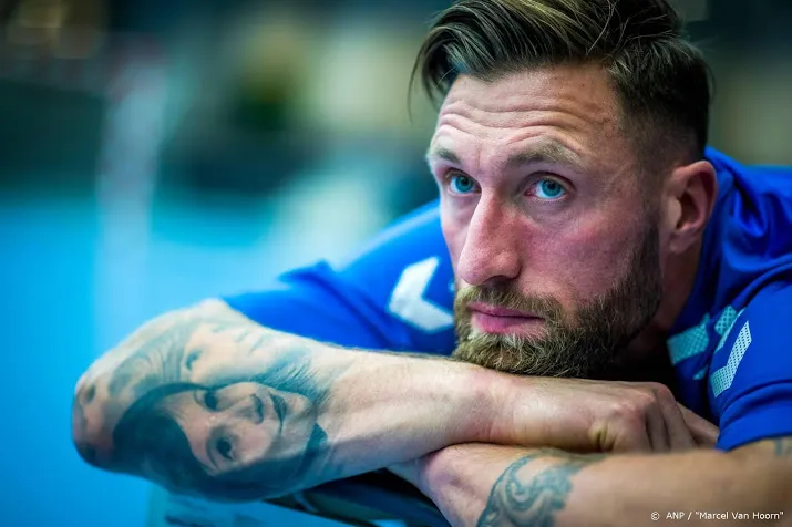 einde handbalcarriere van olphen door afgescheurde kruisband