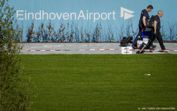 eindhoven airport vertrouwt op herstel luchtvaart en reizen