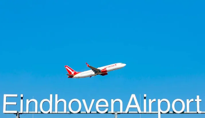 eindhoven airport verwacht drukste zomer ooit