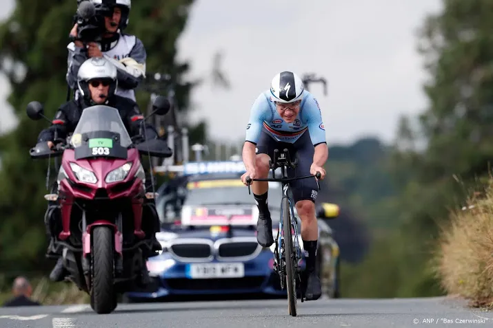 eindzege wielrenner evenepoel in ronde van san juan