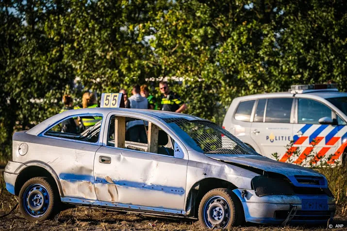eis 2 jaar cel voor inrijden op publiek bij cross in leende