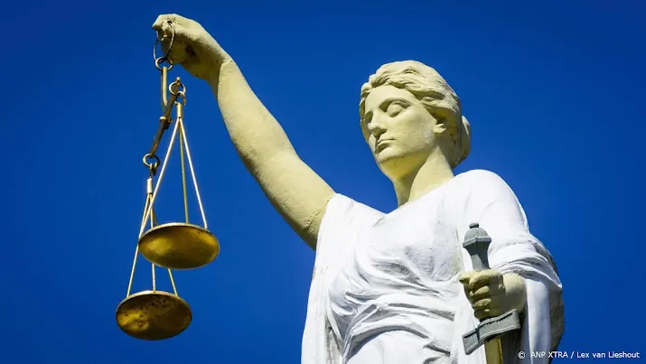eis 25 jaar cel en tbs voor misbruiken kleuter in steegje