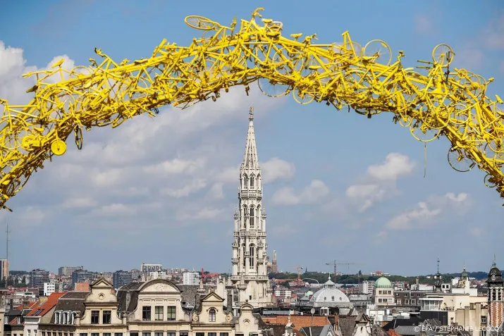 elf nederlanders naar tour de france