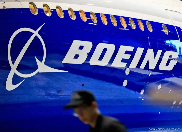 embraer zint op forse schadevergoeding van boeing