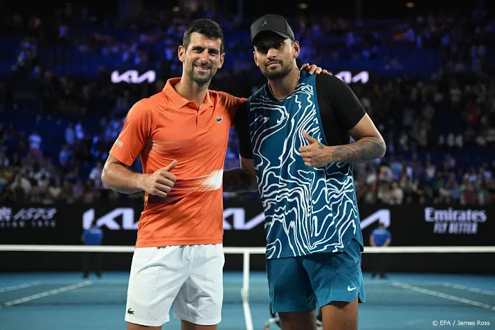 emotionele djokovic en kyrgios in evenwicht in vol stadion