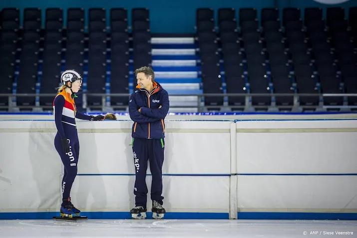 emotionele otter denkt na olympisch goud aan van ruijven