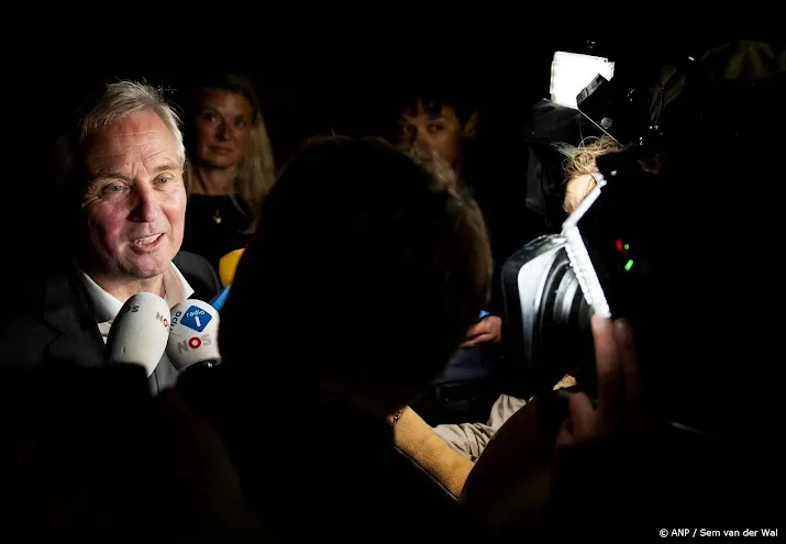 emotionele van der burg gaat door ondanks intrekken spreidingswet