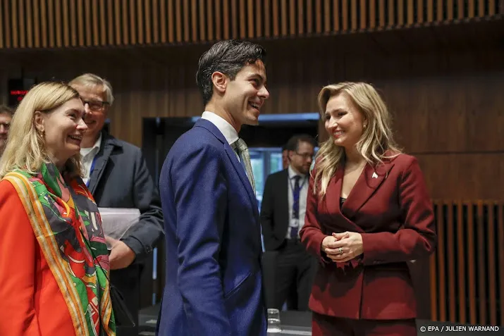 energieministers schuiven besluit over gasprijslimiet maand op