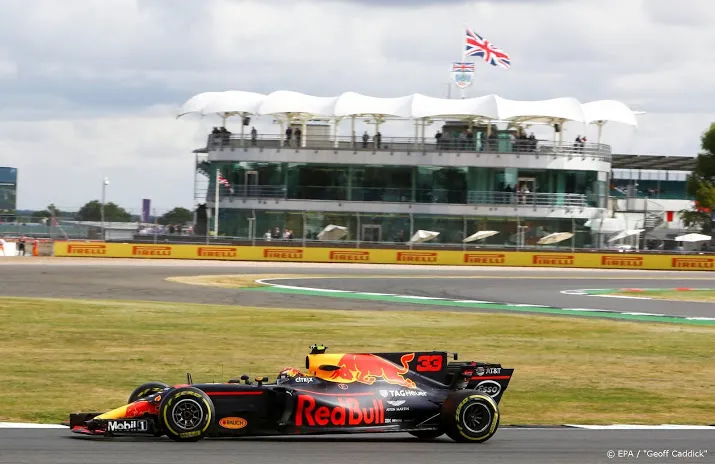 engeland maakt weg vrij voor twee races formule 1 op silverstone