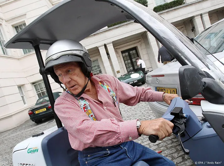 engelse racelegende stirling moss 90 overleden