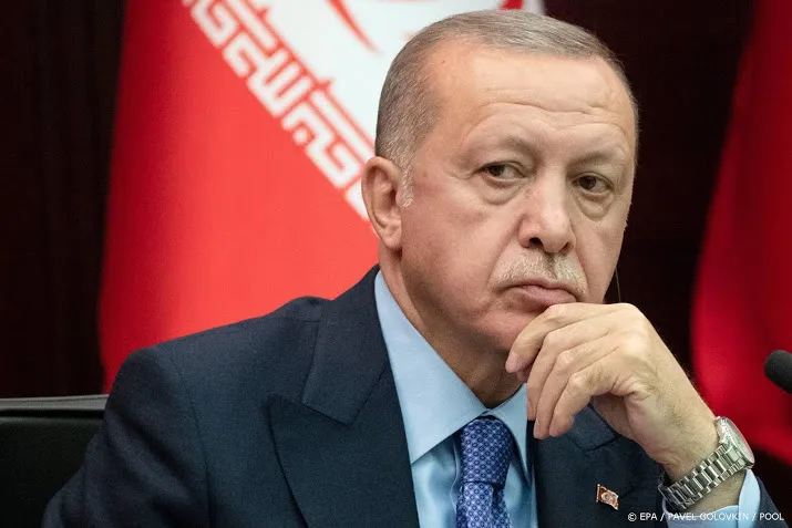 erdogan blijft handel voeren met iran