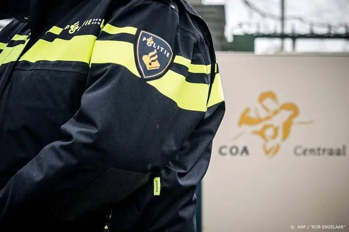 ernstig gewonde na steekincident azc utrecht