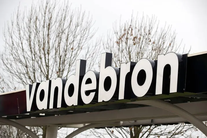 essent mag energieaanbieder vandebron kopen