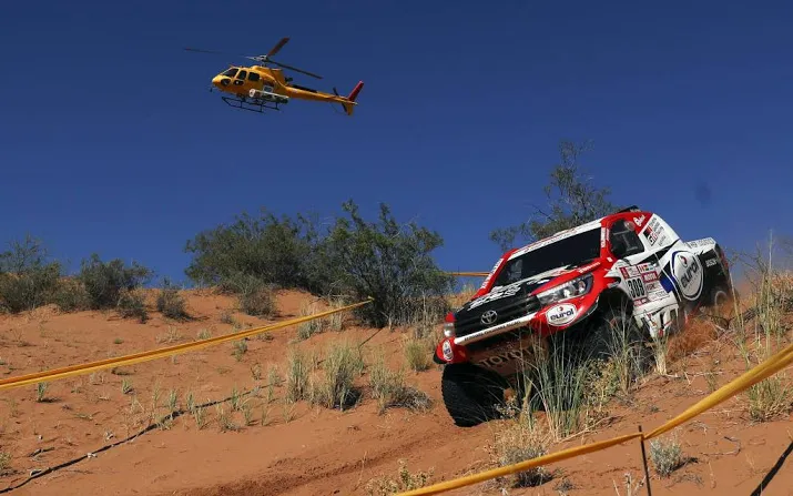 etappewinnaar ten brinke uit dakar rally