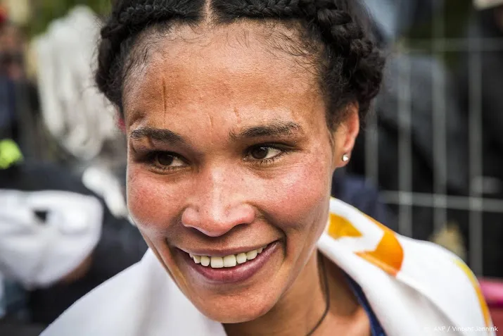 ethiopische atlete gidey verpulvert wereldrecord halve marathon