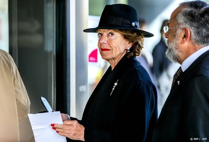 eu bureau neelie kroes geen regels overtreden met lobbywerk uber