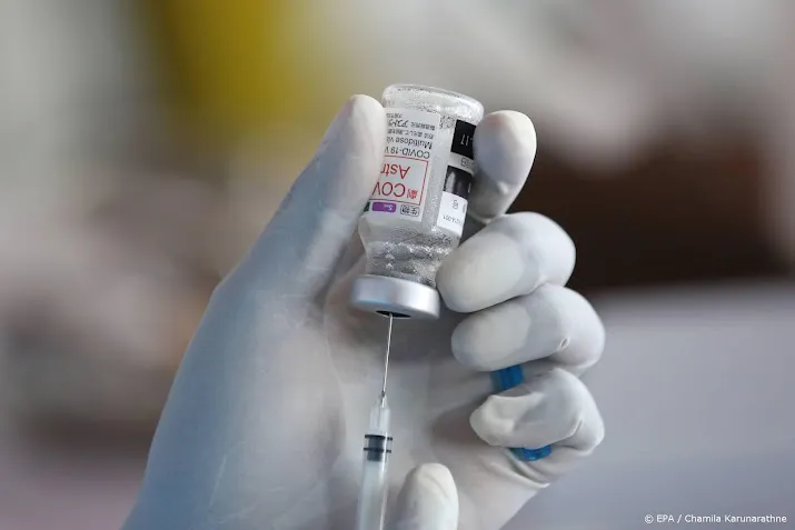 eu en astrazeneca leggen conflict over levering coronavaccins bij