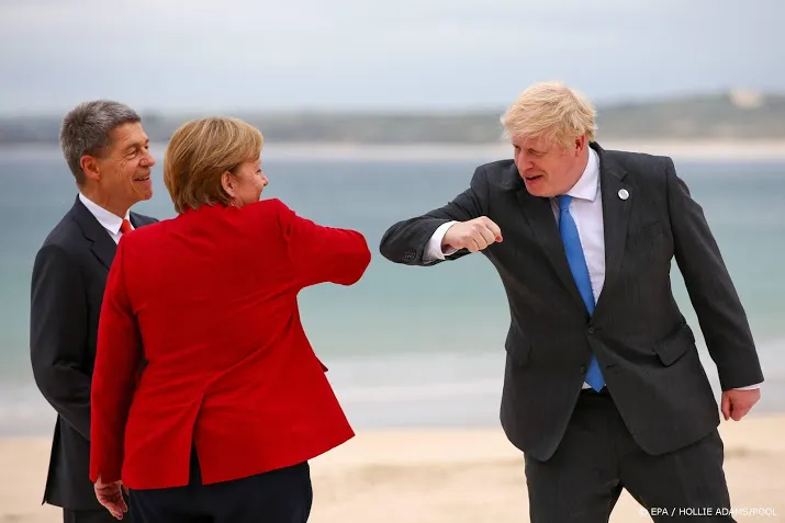 eu en verenigd koninkrijk ruzien verder over noord ierland