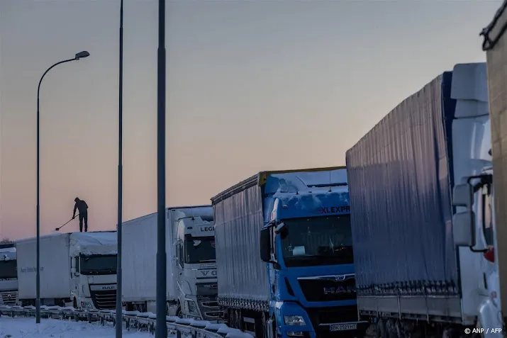 eu landen eisen dat polen eind maakt aan blokkade trucks oekraine