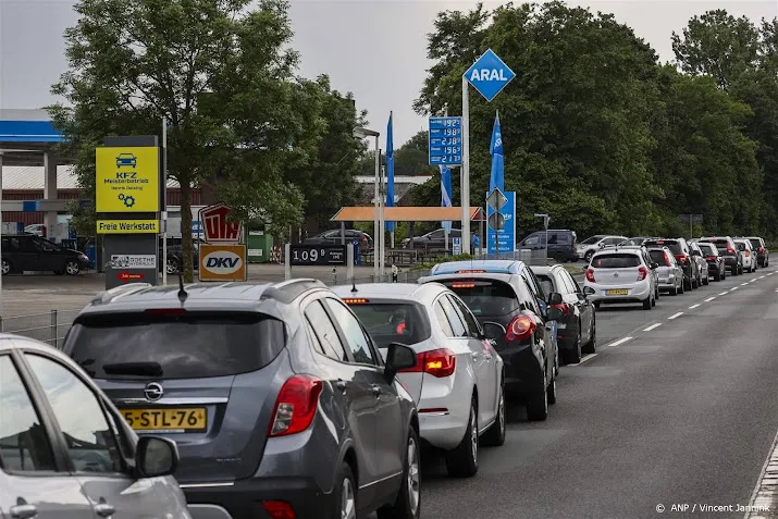 eu landen stemmen in met deal over uitbannen brandstofauto