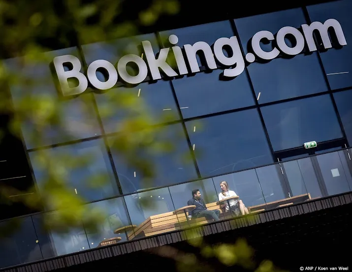 eu legt booking strenge regels op om poortwachtersrol