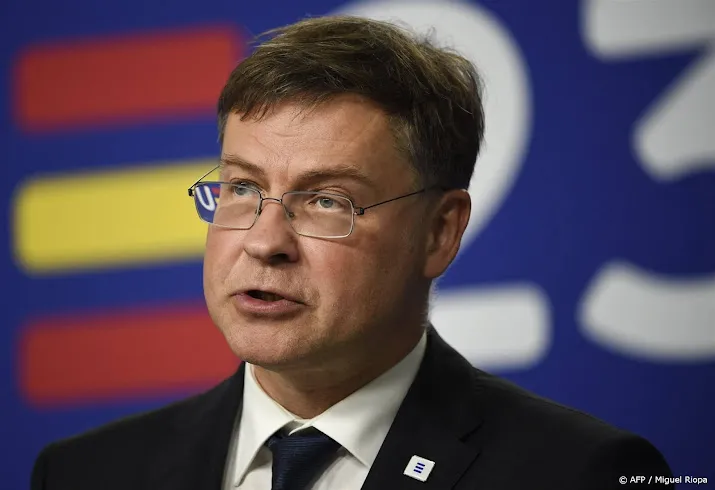 eu vicevoorzitter in china eu moet zichzelf wel beschermen