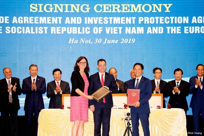 europa en vietnam tekenen vrijhandelsverdrag