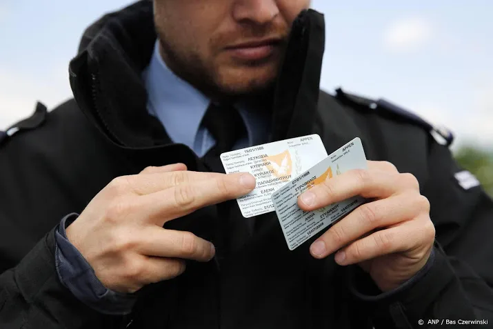 europees akkoord over vingerafdruk op id kaart