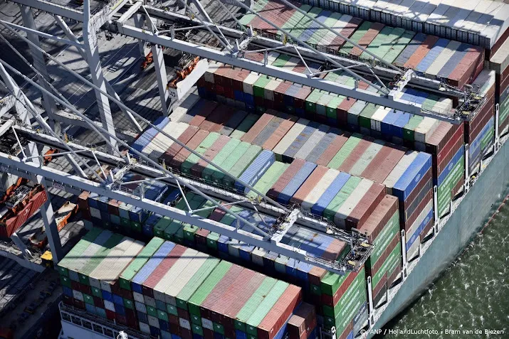 europees record van 15 miljoen containers voor rotterdamse haven