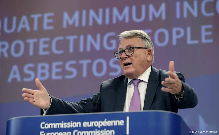europese commissie voert strijd tegen asbest op