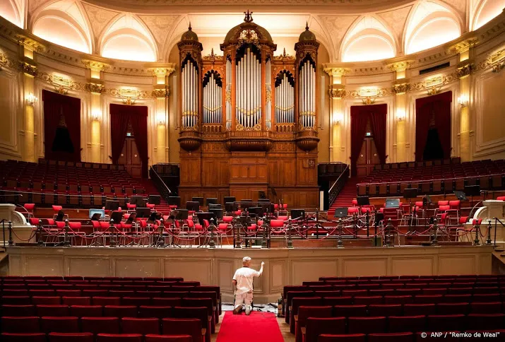 europese concertzalen streamen concerten via facebook