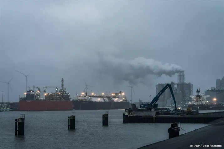 europese miljoenensubsidie voor drie limburgse havens