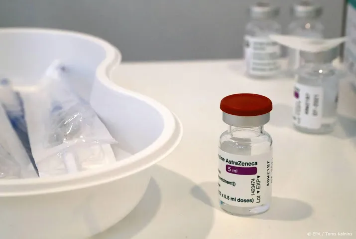 europese vaccinwaakhond praat weer over vaccin van astrazeneca