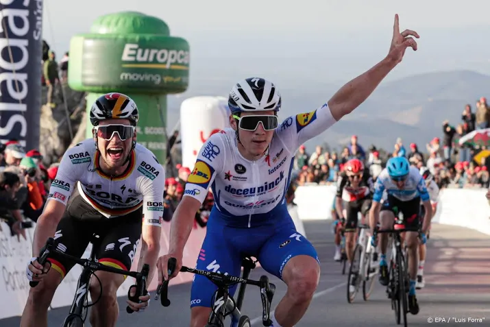 evenepoel bergop de beste in ronde van burgos