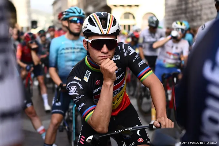 evenepoel in lombardije niet bezig met afgeketste wielerfusie