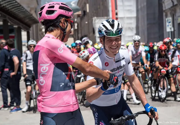 evenepoel laat zelf nog in het midden of hij de giro kan winnen