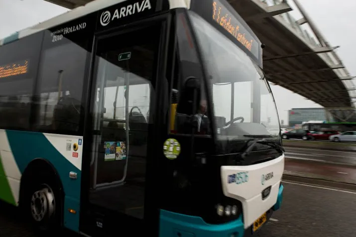 ex buschauffeur ontkent branden bij arriva