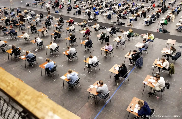 examenleerlingen mogen toch cijfer niet kernvak wegstrepen