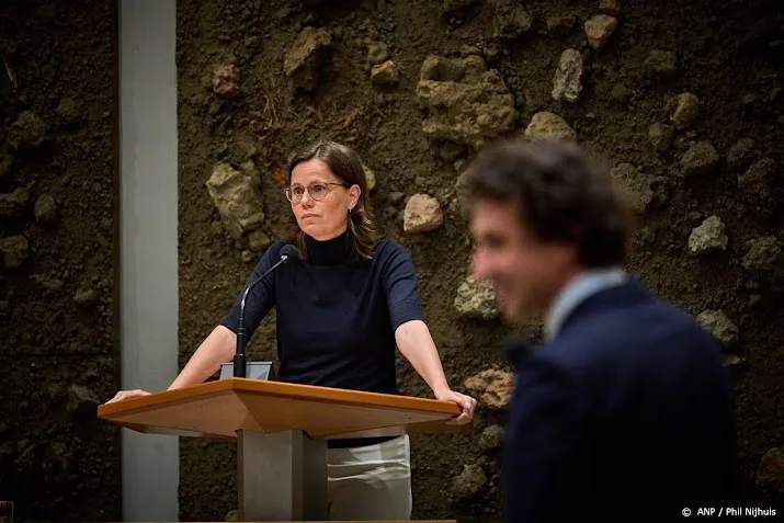 excuses christenunie leider bikker voor rol partij in gasdossier