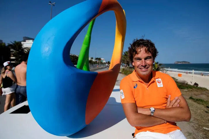excuses van eurlings voor handgemeen met ex