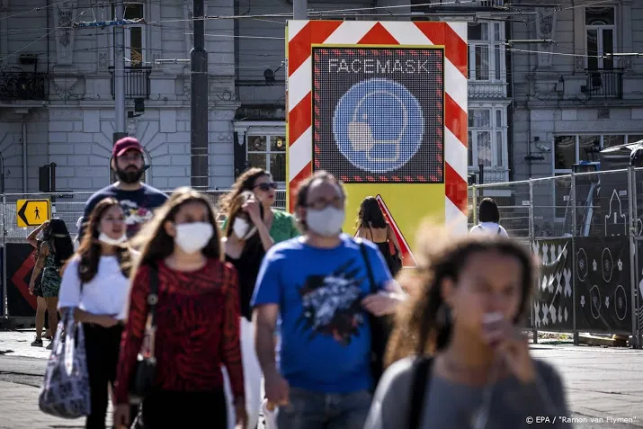 experiment met mondkapjesplicht in rotterdam en amsterdam stopt