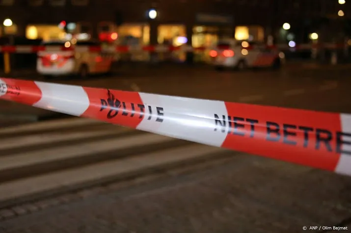 explosie vernielt pui pand amstelveen