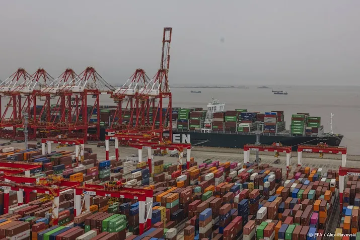 export china in mei steeg door minder strenge lockdowns