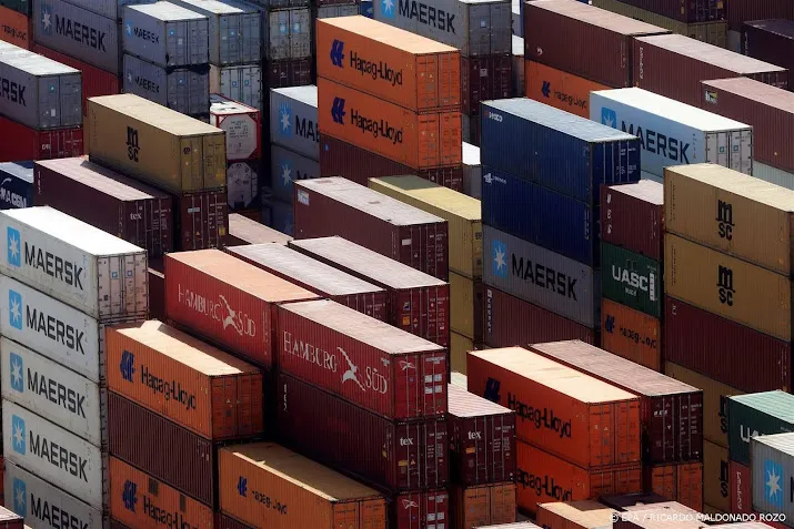 export groeide in december harder dan import